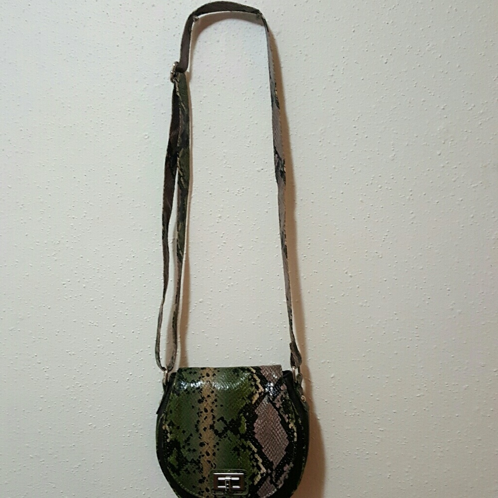 APT 9 CROSSBODY ANIMAL SKIN PURSE (USED) - Picture 2 of 2